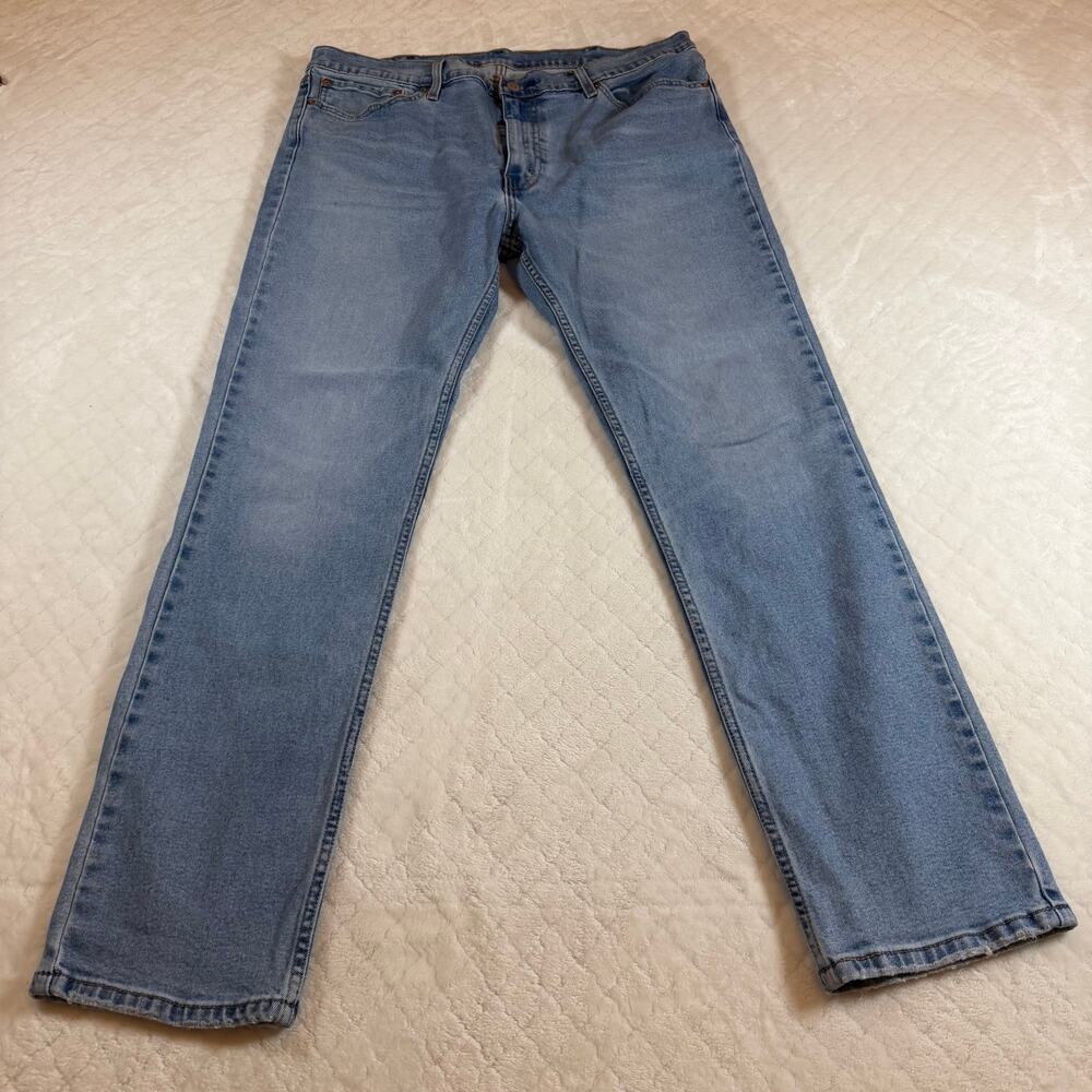 Levis 511 Slim Fit Men's Jeans in a size W38 L32 very good condition see photos